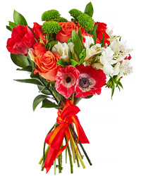 Букет из роз, анемонов и альстромерий